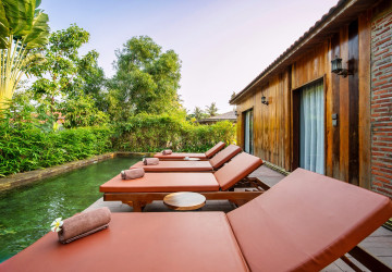 Boutique Resort with 19 Villas and Restaurant For Rent - Sala Kamreuk, Siem Reap thumbnail