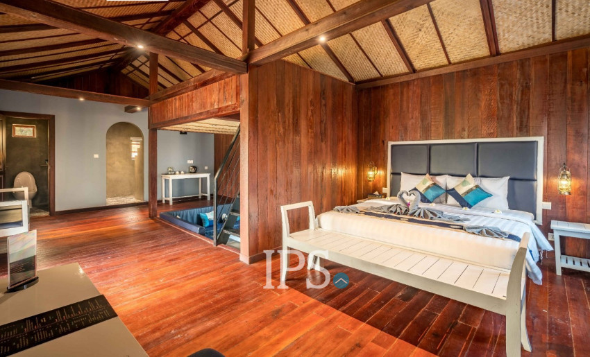 Resort with 11 Private Villas For Rent  Sala Kamreuk, Siem Reap