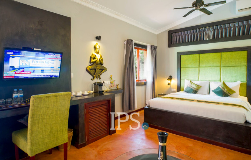 Resort with 11 Private Villas For Rent  Sala Kamreuk, Siem Reap