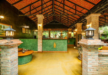 Resort with 11 Private Villas For Rent  Sala Kamreuk, Siem Reap thumbnail