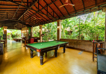 Resort with 11 Private Villas For Rent  Sala Kamreuk, Siem Reap thumbnail