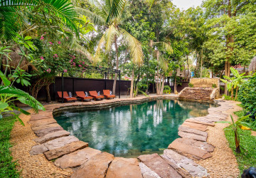 Resort with 11 Private Villas For Rent  Sala Kamreuk, Siem Reap thumbnail