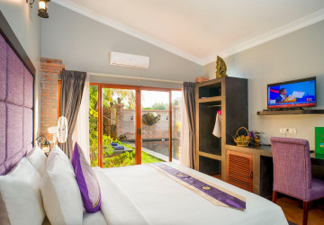 Resort with 11 Private Villas For Rent  Sala Kamreuk, Siem Reap thumbnail