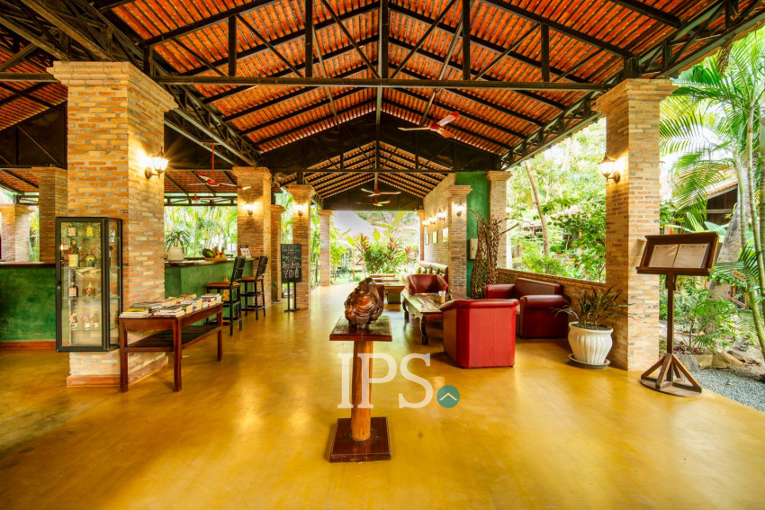 Resort with 11 Private Villas For Rent  Sala Kamreuk, Siem Reap