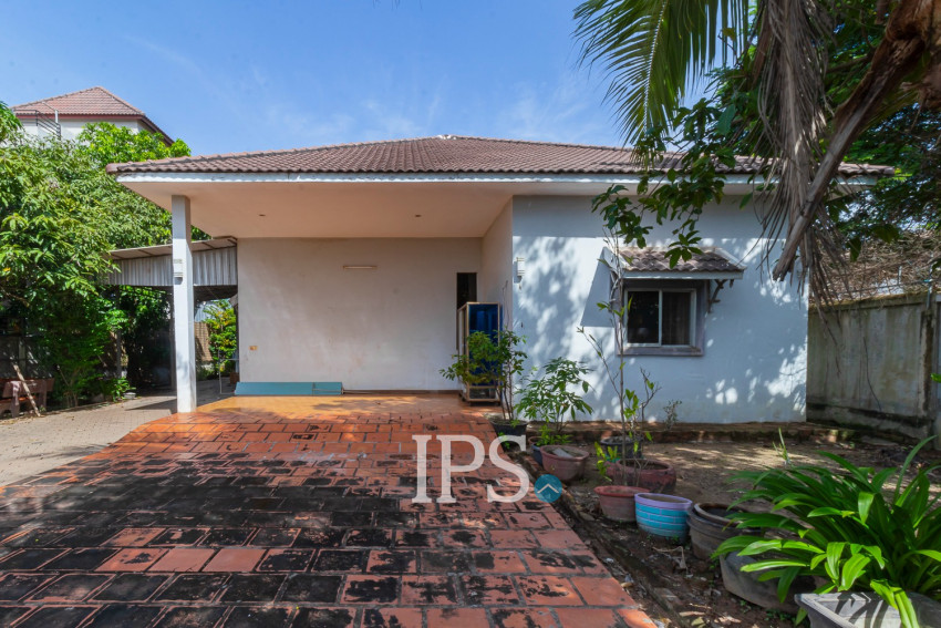 4 Bedroom House For Rent - Sala Kamreuk, Siem Reap