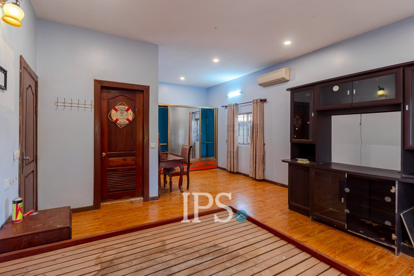 4 Bedroom House For Rent - Sala Kamreuk, Siem Reap