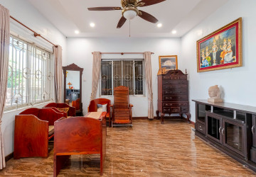 4 Bedroom House For Rent - Sala Kamreuk, Siem Reap thumbnail