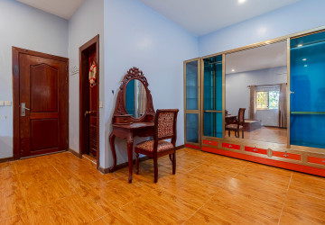 4 Bedroom House For Rent - Sala Kamreuk, Siem Reap thumbnail