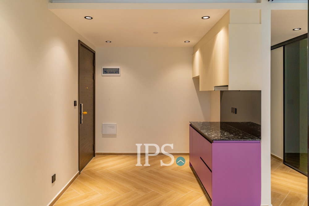 21st Floor 1 Bedroom Condo (Type C1) Resale - Time Square 306, BKK1, Phnom Penh - Image 4