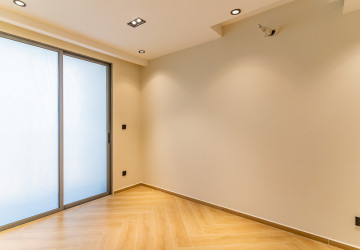 21th Floor 1 Bedroom Condo Type C1 Resale - Time Square 306, BKK1, Phnom Penh thumbnail