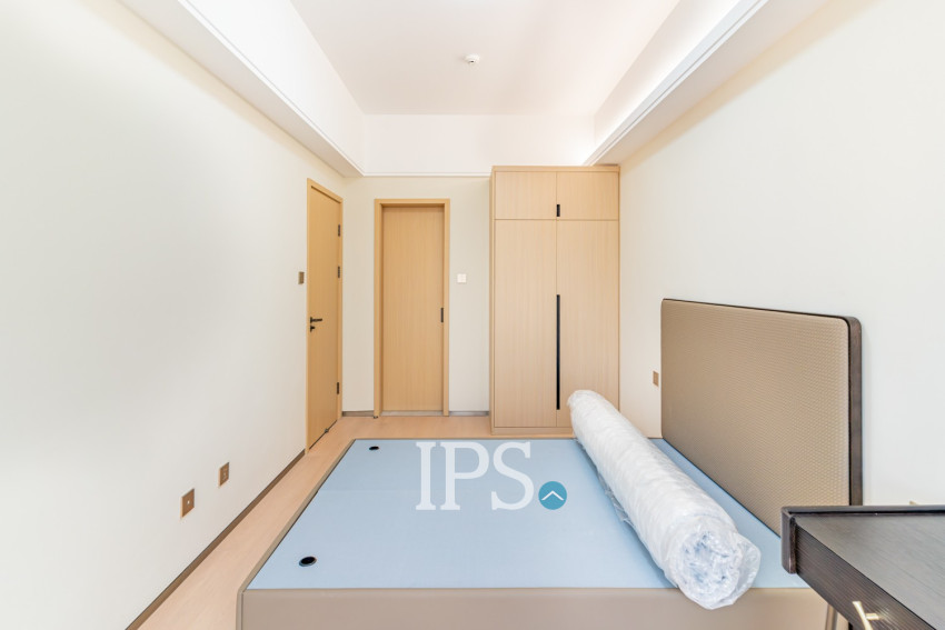 1 Bedroom Condo For Rent - Le Conde, BKK1, Phnom Penh