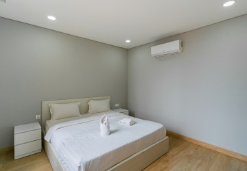 3 Bedroom Penthouse Condo For Rent - Anata, Stueng Mean Chey 1, Phnom Penh thumbnail