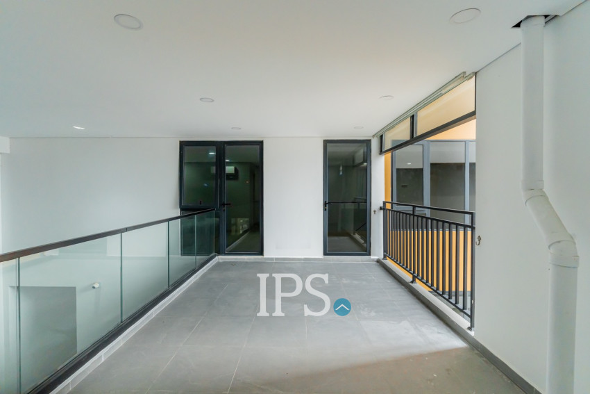 3 Bedroom Penthouse Condo For Rent - Anata, Stueng Mean Chey 1, Phnom Penh