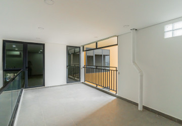 3 Bedroom Penthouse Condo For Rent - Anata, Stueng Mean Chey 1, Phnom Penh thumbnail
