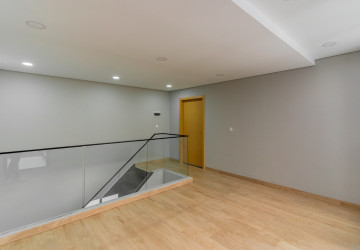 3 Bedroom Penthouse Condo For Rent - Anata, Stueng Mean Chey 1, Phnom Penh thumbnail