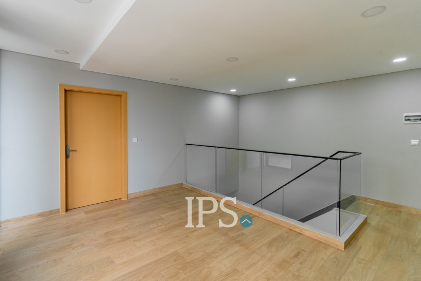 3 Bedroom Penthouse Condo For Rent - Anata, Stueng Mean Chey 1, Phnom Penh