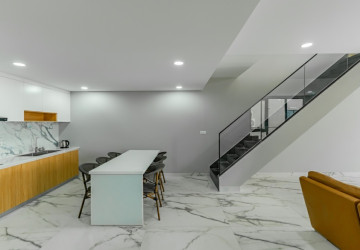 3 Bedroom Penthouse Condo For Rent - Anata, Stueng Mean Chey 1, Phnom Penh thumbnail