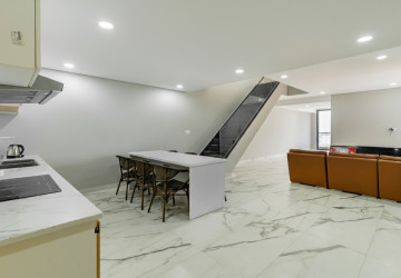 3 Bedroom Penthouse Condo For Rent - Anata, Stueng Mean Chey 1, Phnom Penh thumbnail