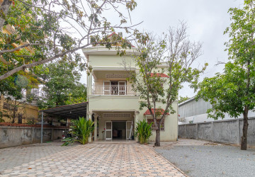 6 Bedroom House For Rent - Svay Dangkum, Siem Reap thumbnail