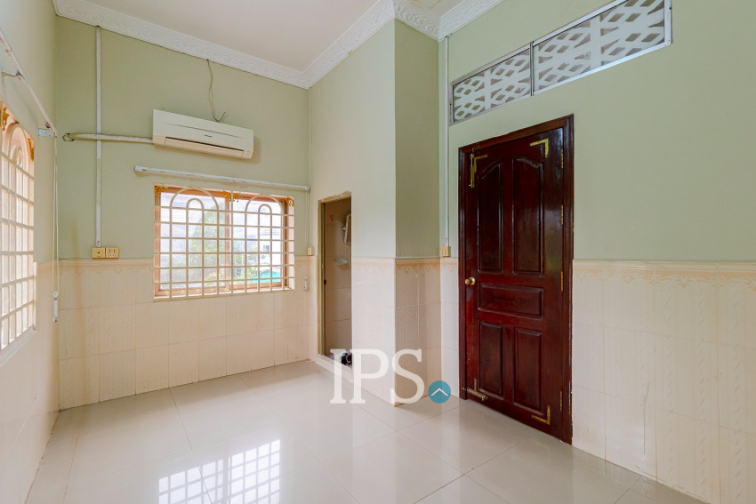 6 Bedroom House For Rent - Svay Dangkum, Siem Reap