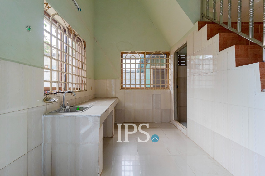 6 Bedroom House For Rent - Svay Dangkum, Siem Reap