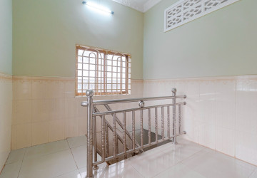 6 Bedroom House For Rent - Svay Dangkum, Siem Reap thumbnail