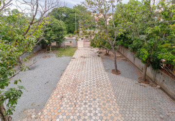 6 Bedroom House For Rent - Svay Dangkum, Siem Reap thumbnail