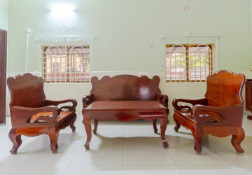 6 Bedroom House For Rent - Svay Dangkum, Siem Reap thumbnail