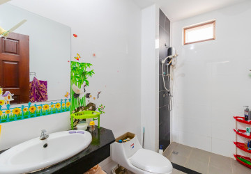 3 Bedroom Flat For Sale - Svay Dangkum, Siem Reap thumbnail