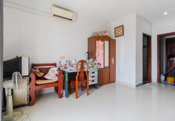 3 Bedroom Flat For Sale - Svay Dangkum, Siem Reap thumbnail