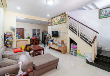 3 Bedroom Flat For Sale - Svay Dangkum, Siem Reap thumbnail