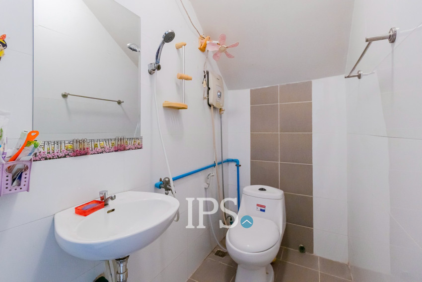 3 Bedroom Flat For Sale - Svay Dangkum, Siem Reap