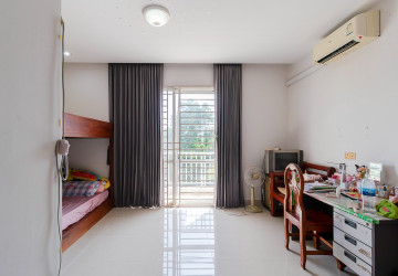 3 Bedroom Flat For Sale - Svay Dangkum, Siem Reap thumbnail