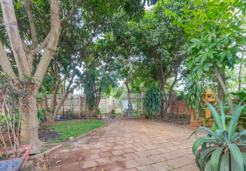 3 Bedroom House For Sale - Chreav, Siem Reap thumbnail