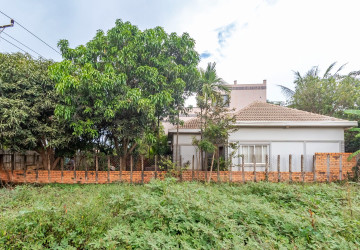 3 Bedroom House For Sale - Chreav, Siem Reap thumbnail
