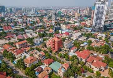 464 Sqm Land For Rent - Boeng Kak I, Phnom Penh thumbnail