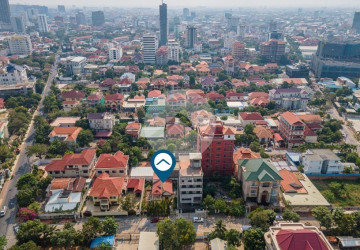 464 Sqm Land For Rent - Boeng Kak I, Phnom Penh thumbnail