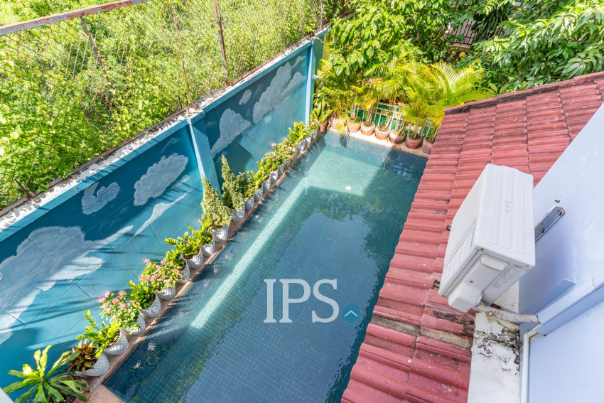 3 Bedroom Villa For Rent -Tonle Bassac, Phnom Penh