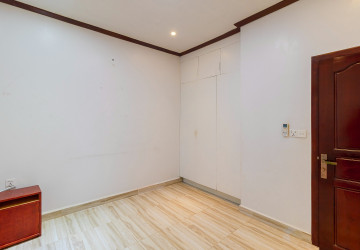 3 Bedroom House For Rent - Sala Kamreuk, Siem Reap thumbnail