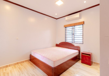 3 Bedroom House For Rent - Sala Kamreuk, Siem Reap thumbnail