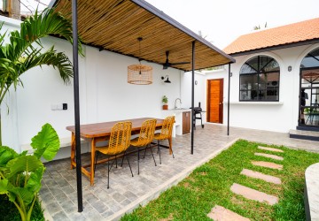 3 Bedroom Villa For Rent - Svay Dangkum, Siem Reap thumbnail