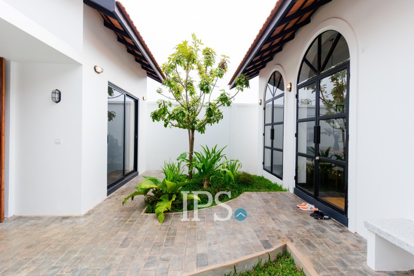 ផ្ទះវីឡា 2 បន្ទប់គេង សម្រាប់ជួល- សង្កាត់ស្វាយដង្គុំ, ក្រុងសៀមរាប