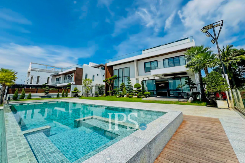 5 Bedroom Luxury Villa For Sale - Along Mekong River, Chroy Changvar, Phnom Penh