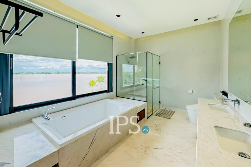5 Bedroom Luxury Villa For Sale - Along Mekong River, Chroy Changvar, Phnom Penh