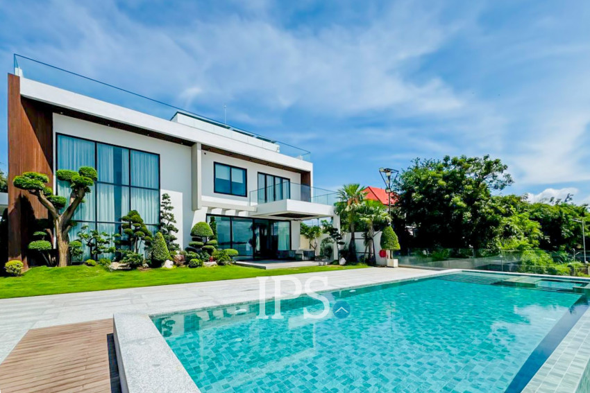 5 Bedroom Luxury Villa For Sale - Along Mekong River, Chroy Changvar, Phnom Penh