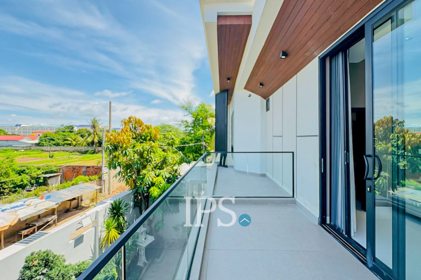 5 Bedroom Luxury Villa For Sale - Along Mekong River, Chroy Changvar, Phnom Penh