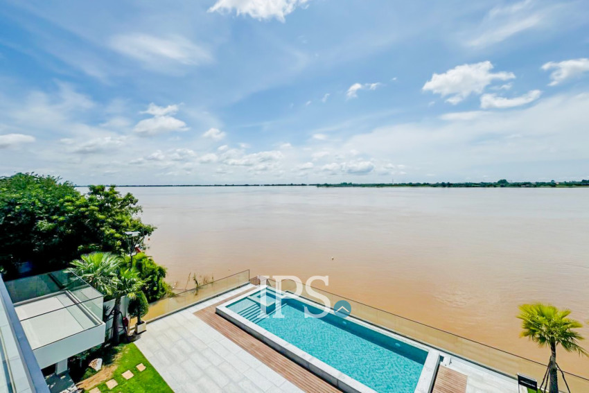 5 Bedroom Luxury Villa For Sale - Along Mekong River, Chroy Changvar, Phnom Penh