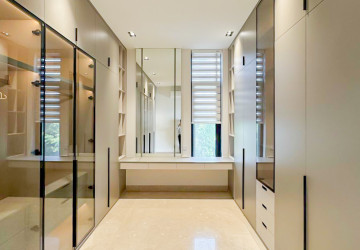 5 Bedroom Luxury Villa For Sale - Along Mekong River, Chroy Changvar, Phnom Penh thumbnail