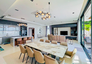 5 Bedroom Luxury Villa For Sale - Along Mekong River, Chroy Changvar, Phnom Penh thumbnail