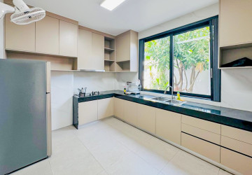 5 Bedroom Luxury Villa For Sale - Along Mekong River, Chroy Changvar, Phnom Penh thumbnail